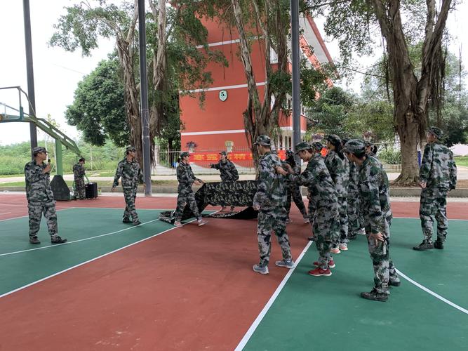 廣西田徑運動發(fā)展中心軍事拓展訓練第四天紀實